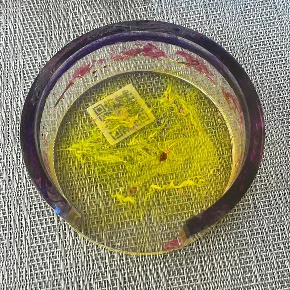 Handmade Pressed Flower Coaster Set and Holder Round Vibrant - Picture 7 of 16